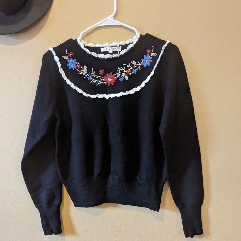 Simple Retro Floral Embroidered Sweater (NWT)